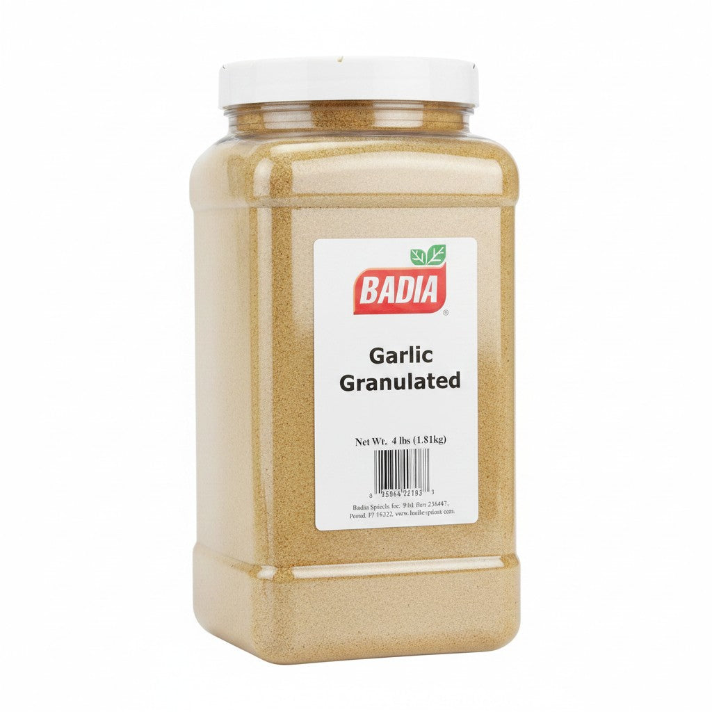 Bodega Badia Granulated Garlic Spice in a clear plastic container, 5.5 lb. Uniform granules for easy blending and rehydration.